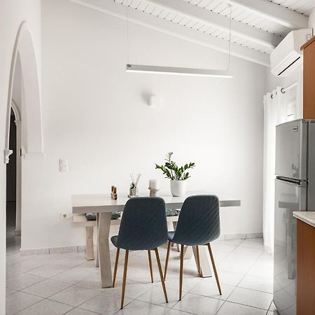The Seaview Corner Apartments By Konnect, Ipsos Corfu Extérieur photo